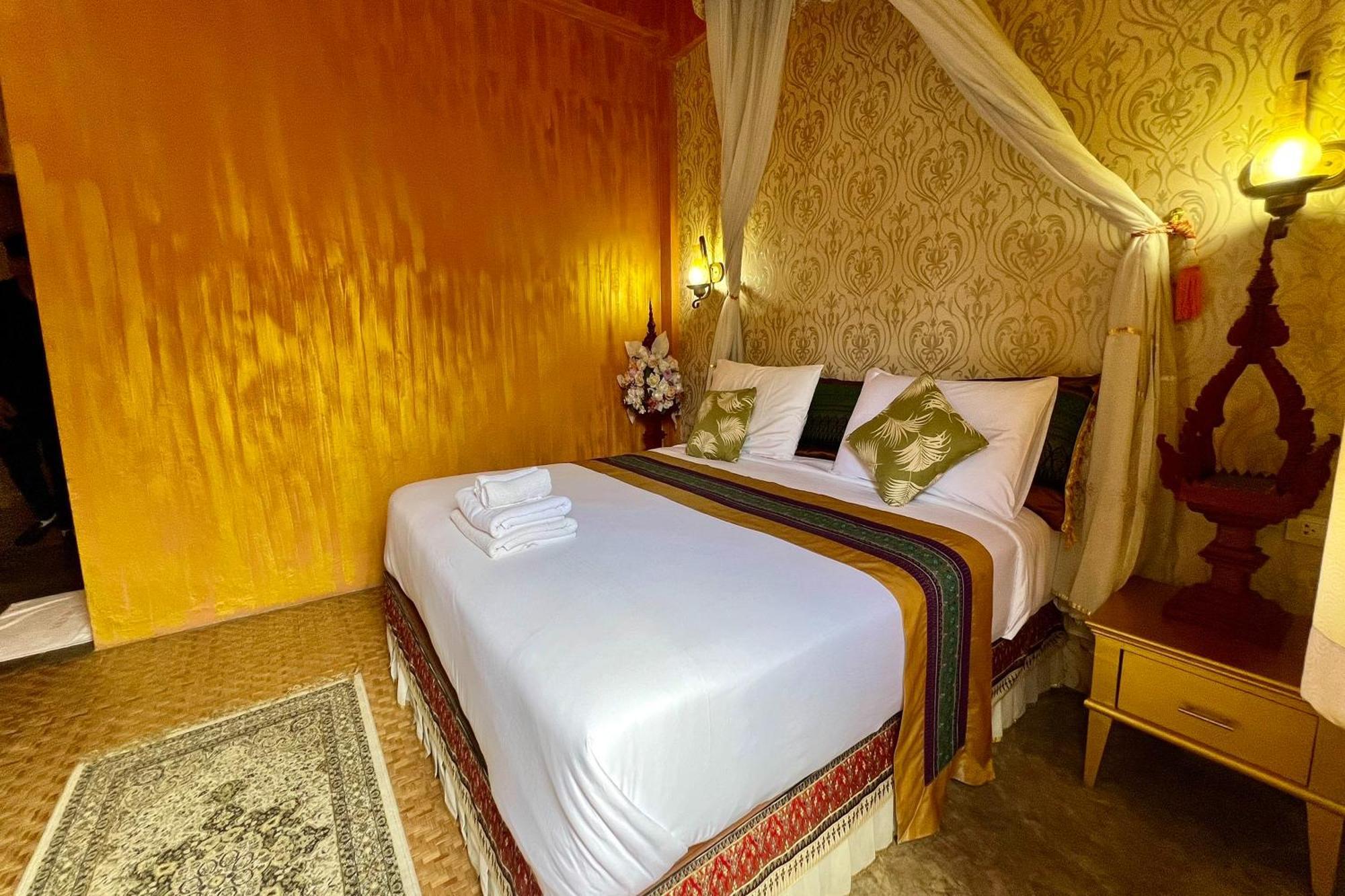 Amethyst Hotel Чиангмай Экстерьер фото
