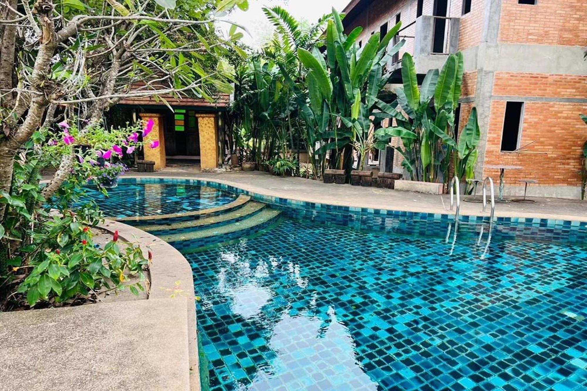 Amethyst Hotel Чиангмай Экстерьер фото