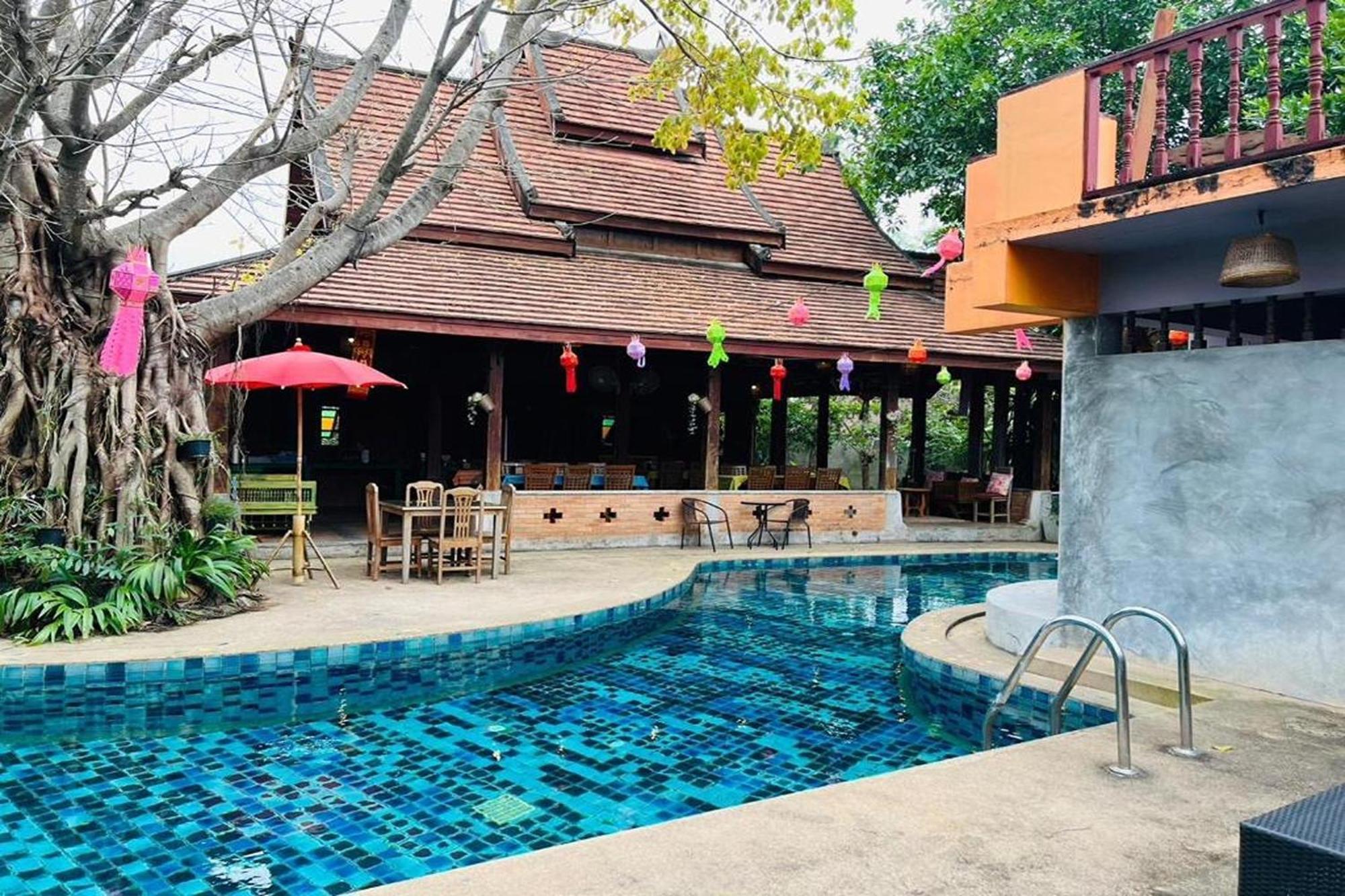 Amethyst Hotel Чиангмай Экстерьер фото